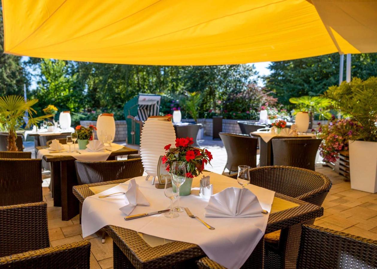 Hotel Blinkfueer Дирхаген Екстериор снимка