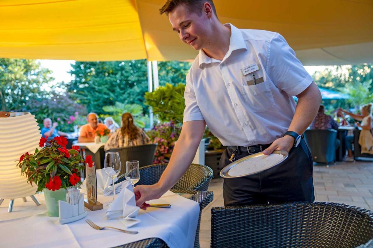 Hotel Blinkfueer Дирхаген Екстериор снимка