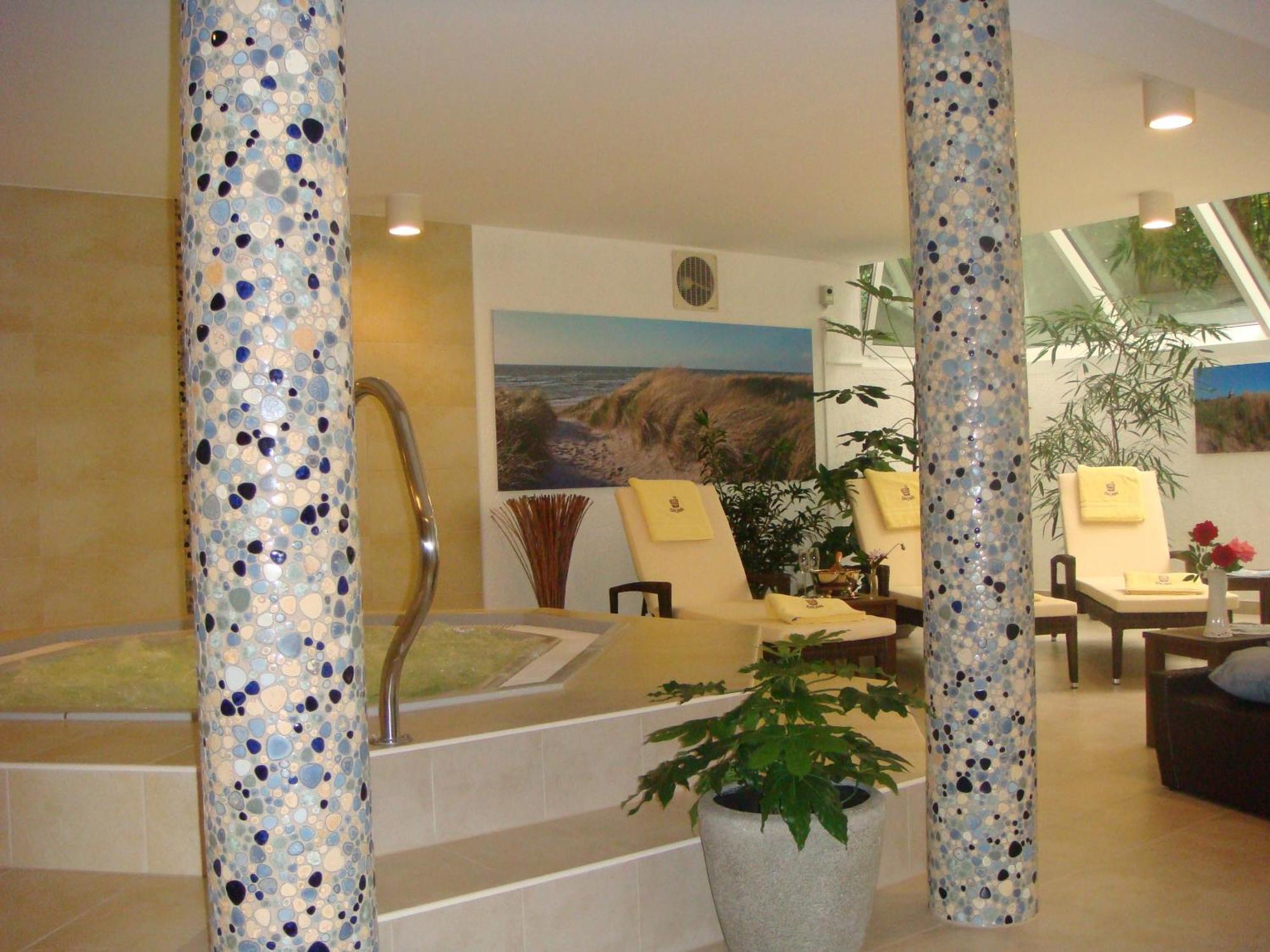 Hotel Blinkfueer Дирхаген Екстериор снимка