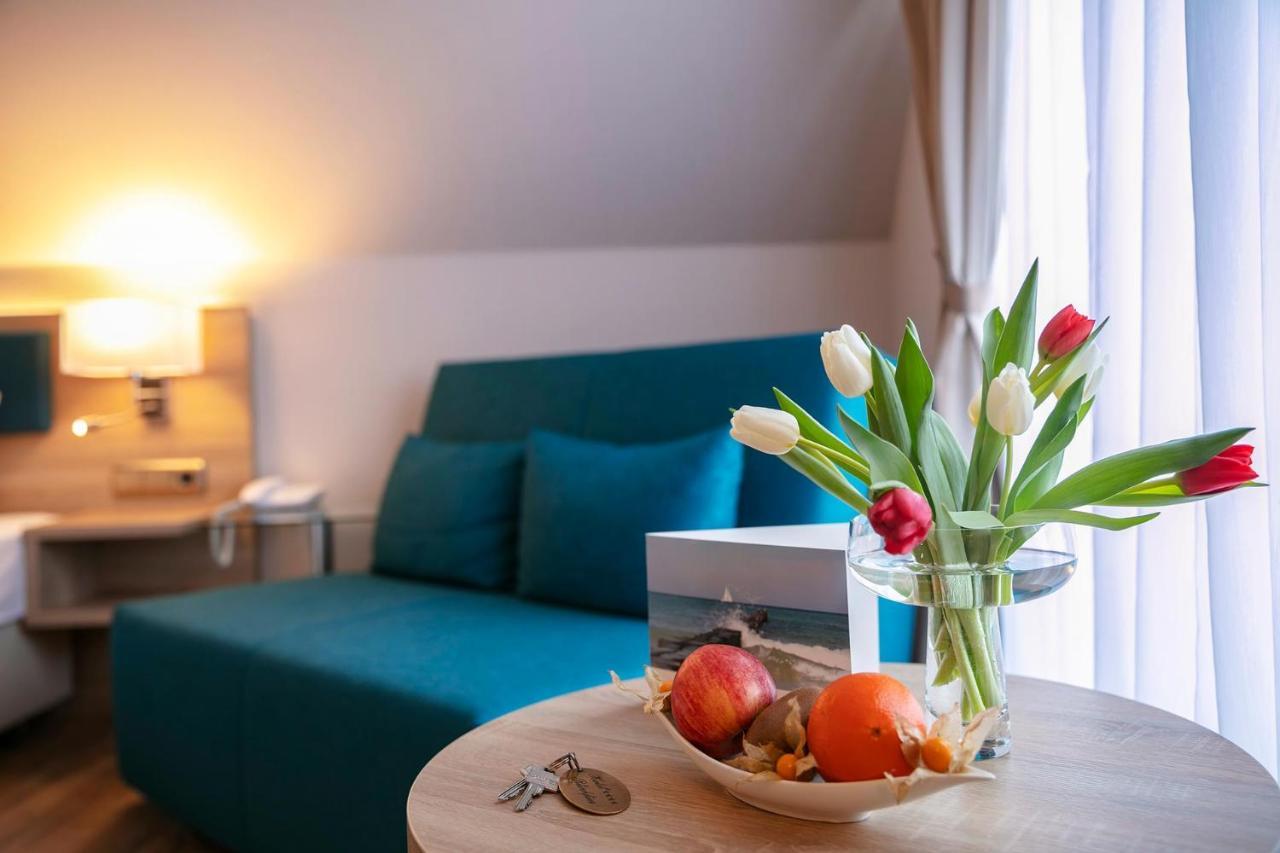 Hotel Blinkfueer Дирхаген Екстериор снимка