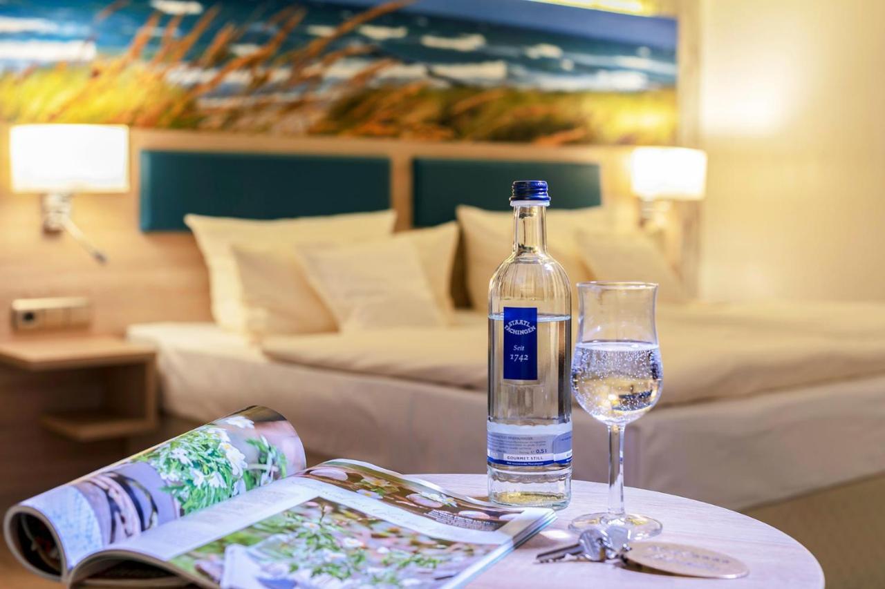 Hotel Blinkfueer Дирхаген Екстериор снимка