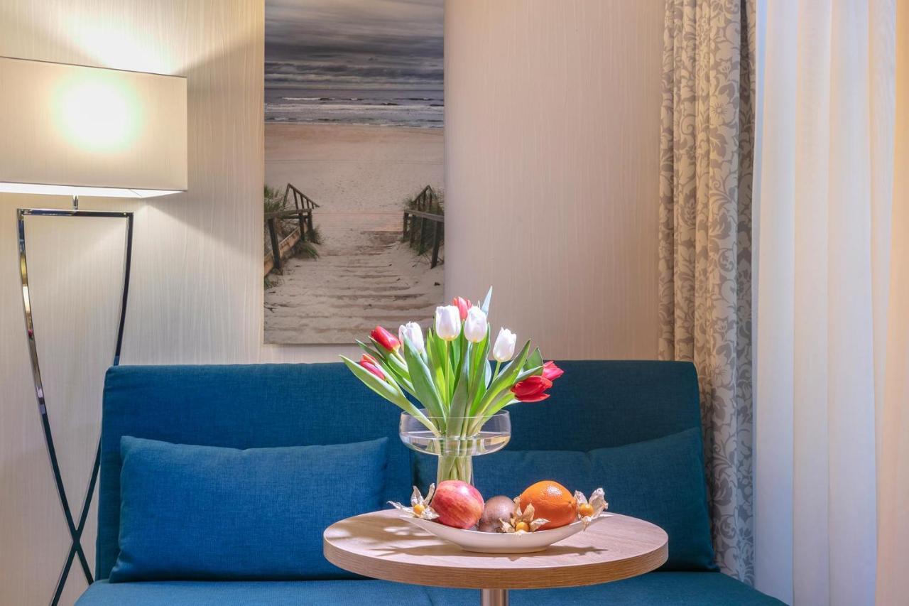 Hotel Blinkfueer Дирхаген Екстериор снимка