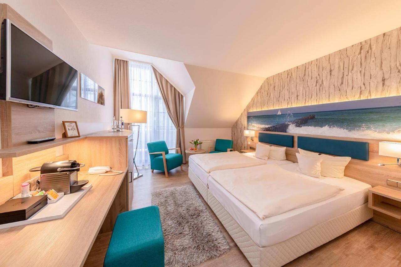 Hotel Blinkfueer Дирхаген Екстериор снимка